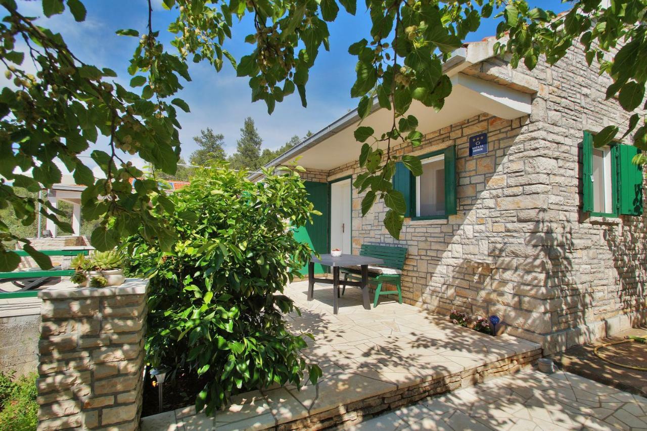 Holiday Home Liberan Vela Luka Eksteriør bilde